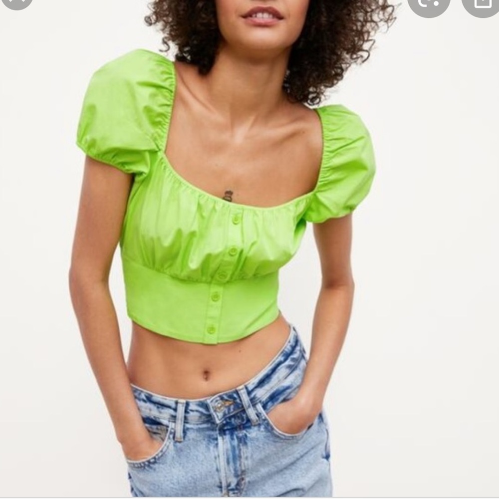 Zara crop tops ‼️ 2 for 1 ‼️